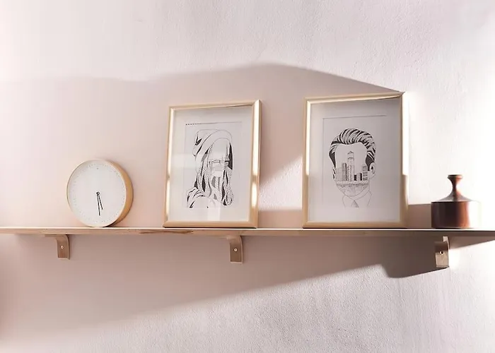 Bright & Gentle Apartment