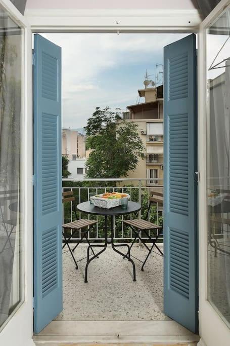 Bright & Gentle Athens